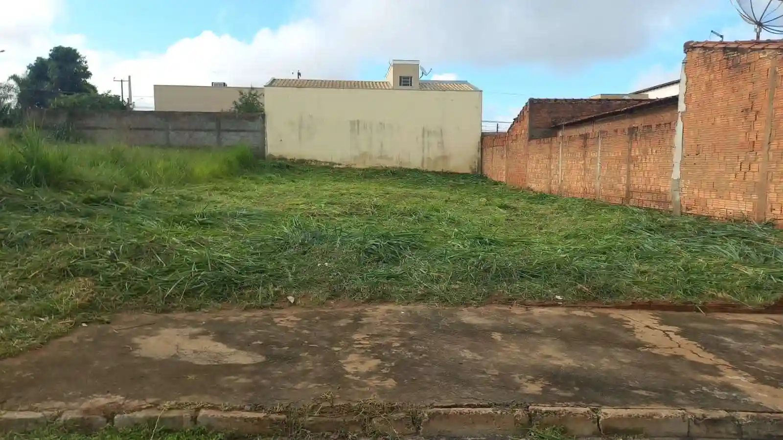 Terreno no Residencial Moreira e Guimarães — foto 1