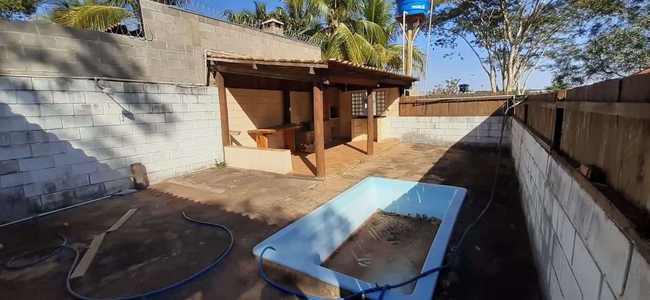 Chácara / Sítio / Fazenda no Centro — foto 1