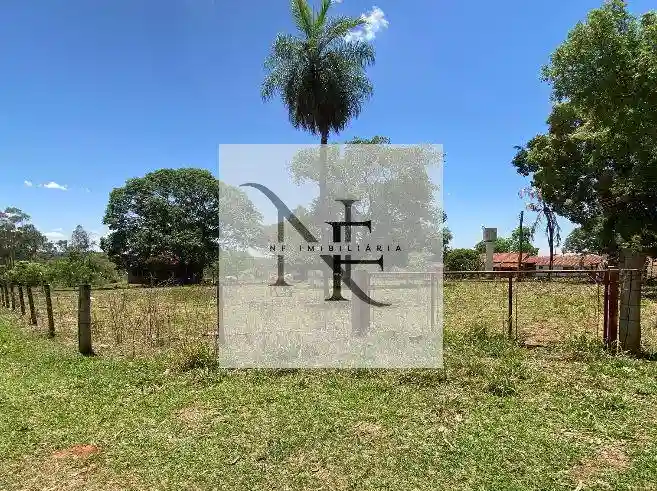 Chácara / Sítio / Fazenda no Residencial Regissol I — foto 1
