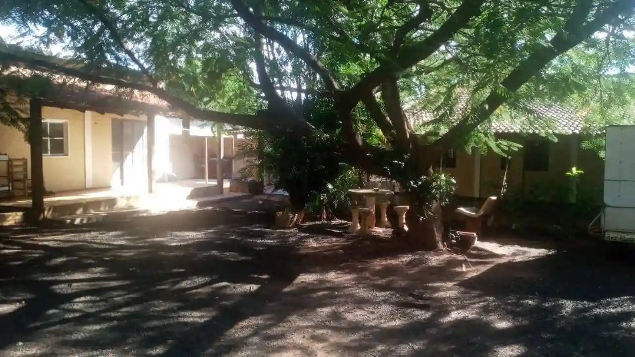 Chácara / Sítio / Fazenda no Centro — foto 1