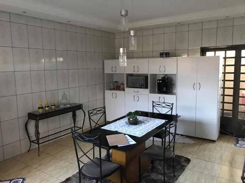 Casa à venda — foto 1